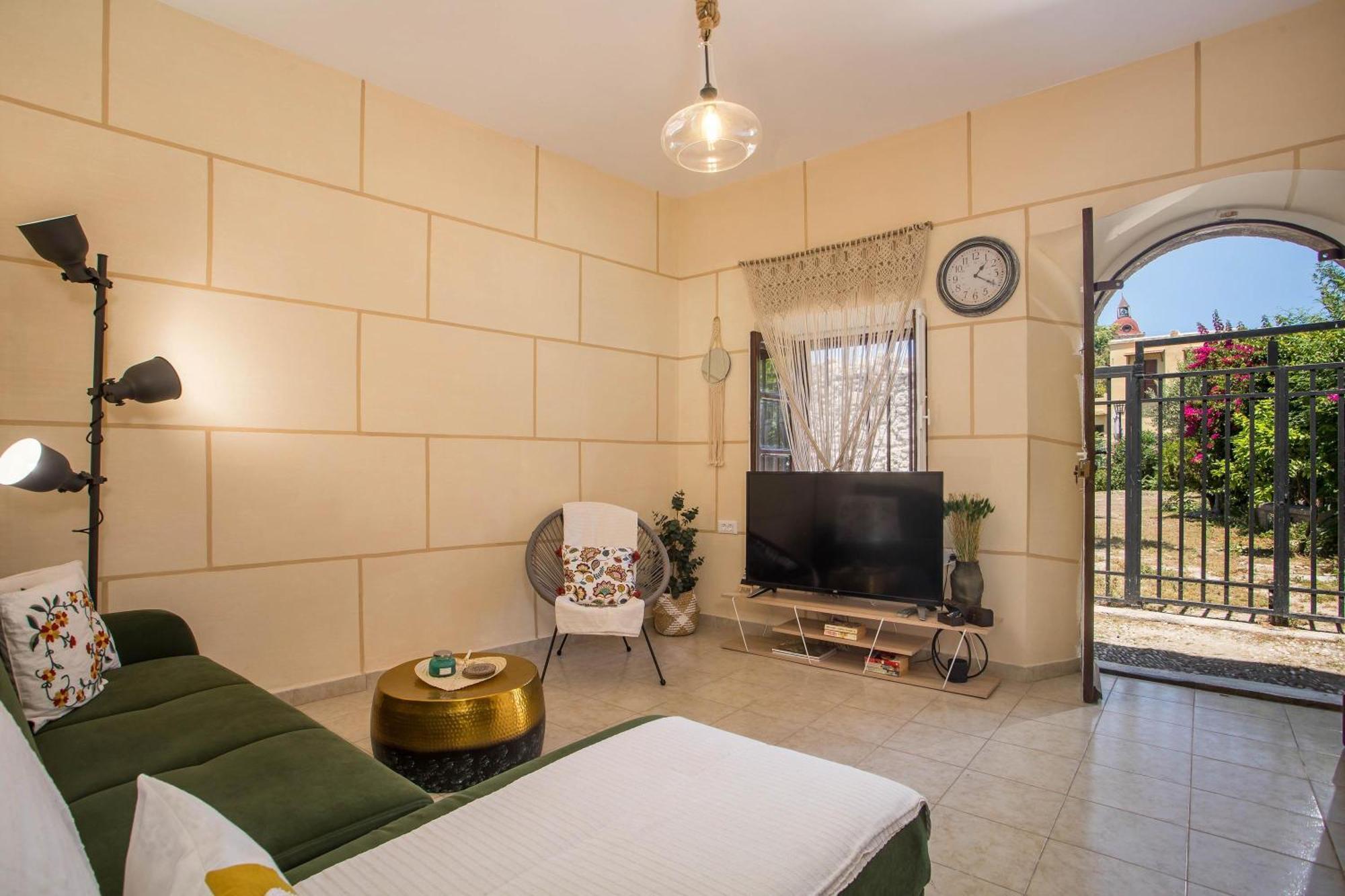 Iriada House Rhodes City エクステリア 写真
