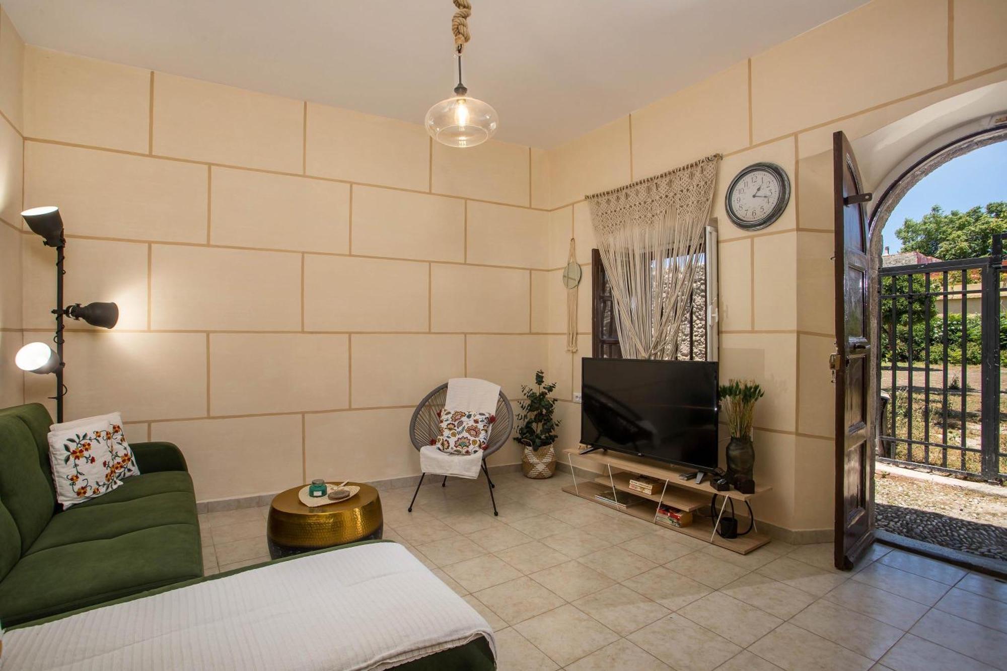 Iriada House Rhodes City エクステリア 写真