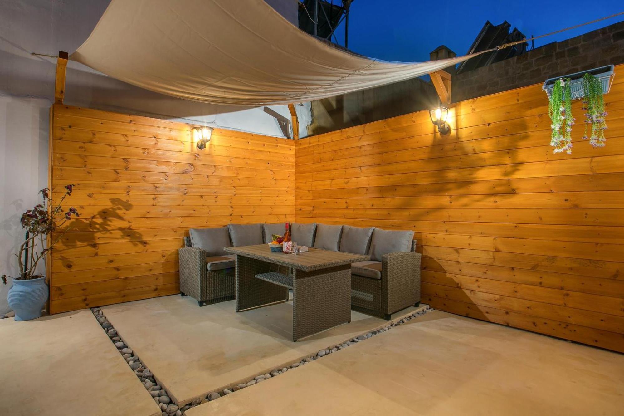 Iriada House Rhodes City エクステリア 写真